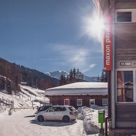 بيت خشبي Maxon Pavillon By Mountain