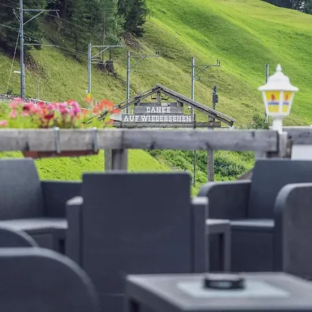 Maxon Pavillon By Mountain Νταβός