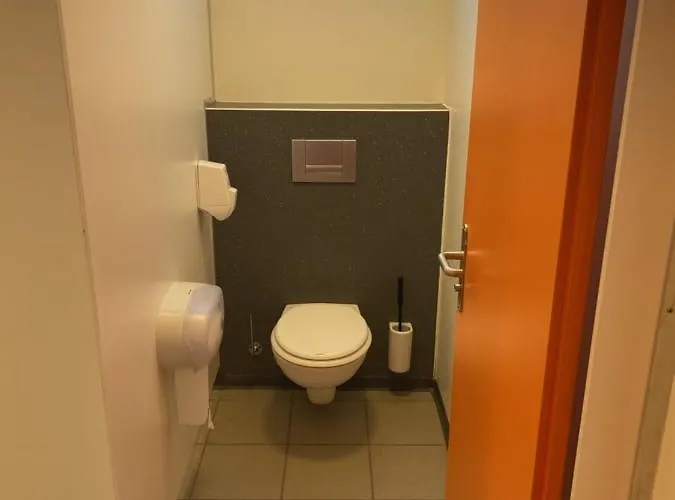 بيت خشبي Maxon Pavillon By Mountain دافوس